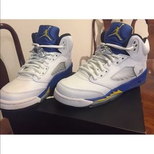 Air Jordan 5 Retro Laney DEADSTOCK Size 5Y